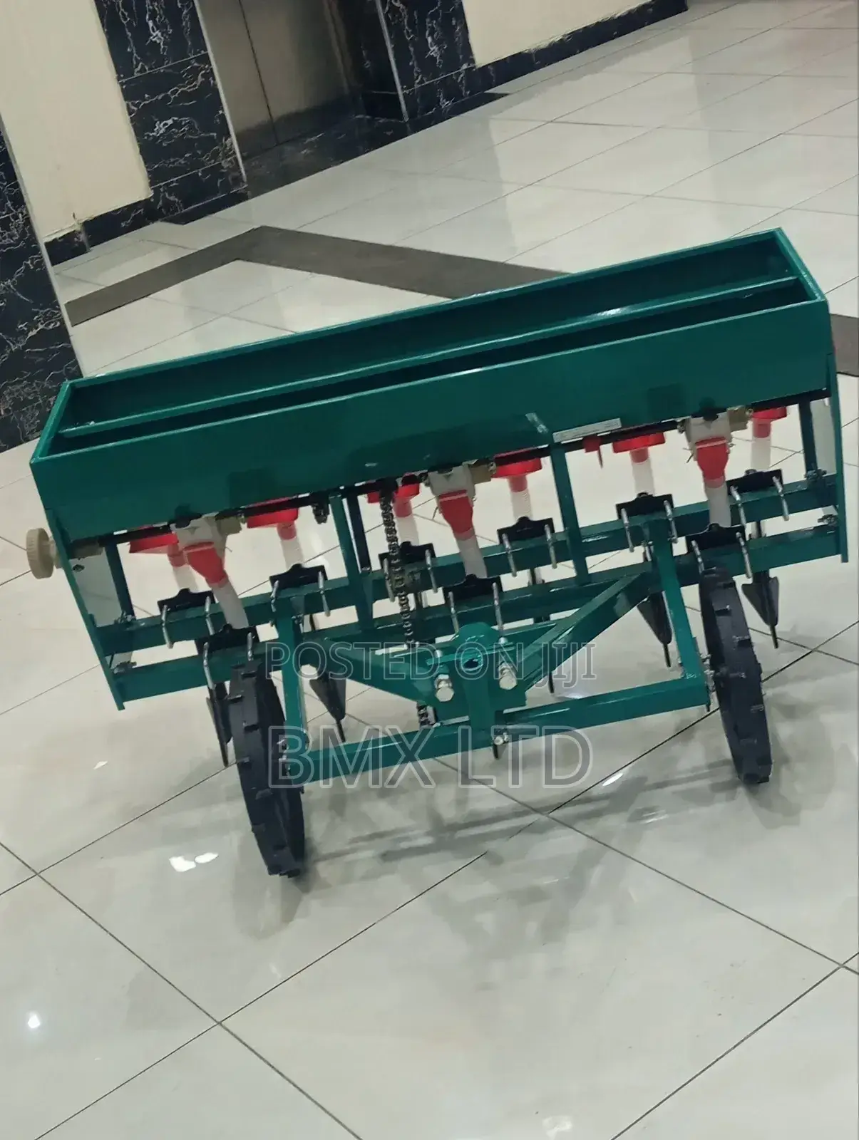 Track Driven Brand New Large Scale Farm Seed Planter