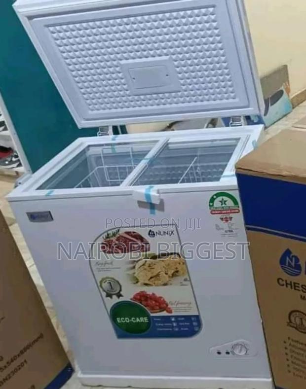 Nunix 150litres White Power Saver Freezer