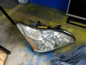Lexus Headlights Xenon 240(2008-2010)