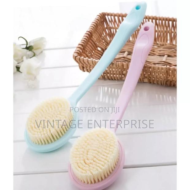 ••Soft Bristle Shower /Bath Brush •√ - main view
