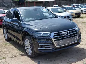 Audi Q5 2018 Matt Black