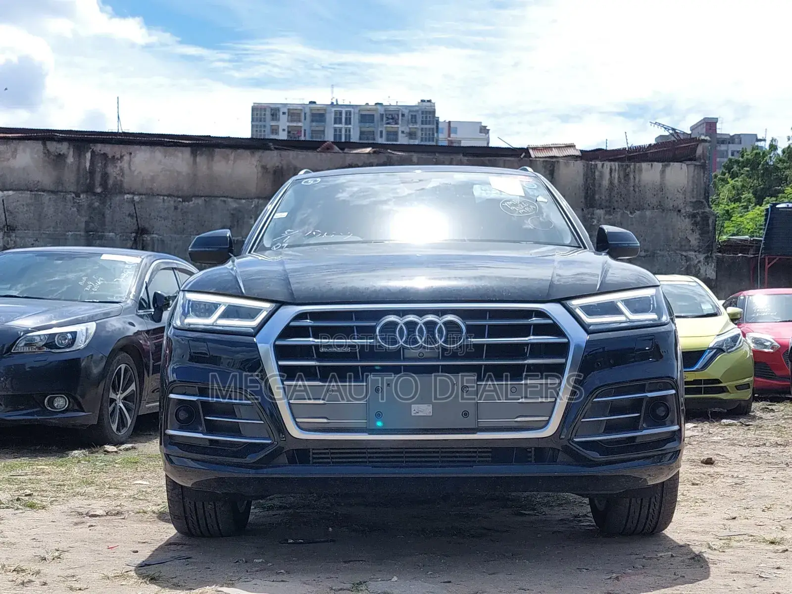 Audi Q5 2018 Matt Black