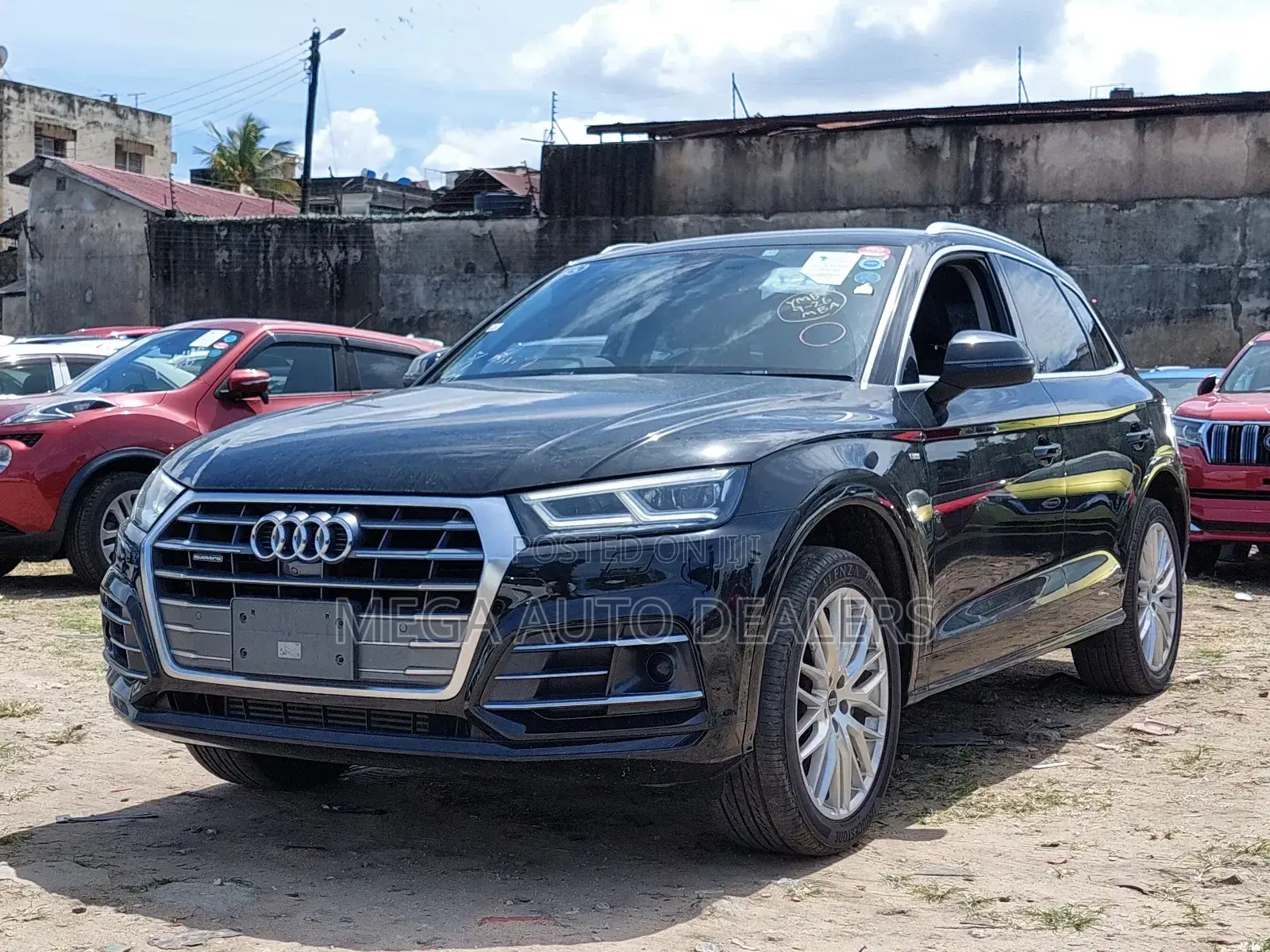 Audi Q5 2018 Matt Black