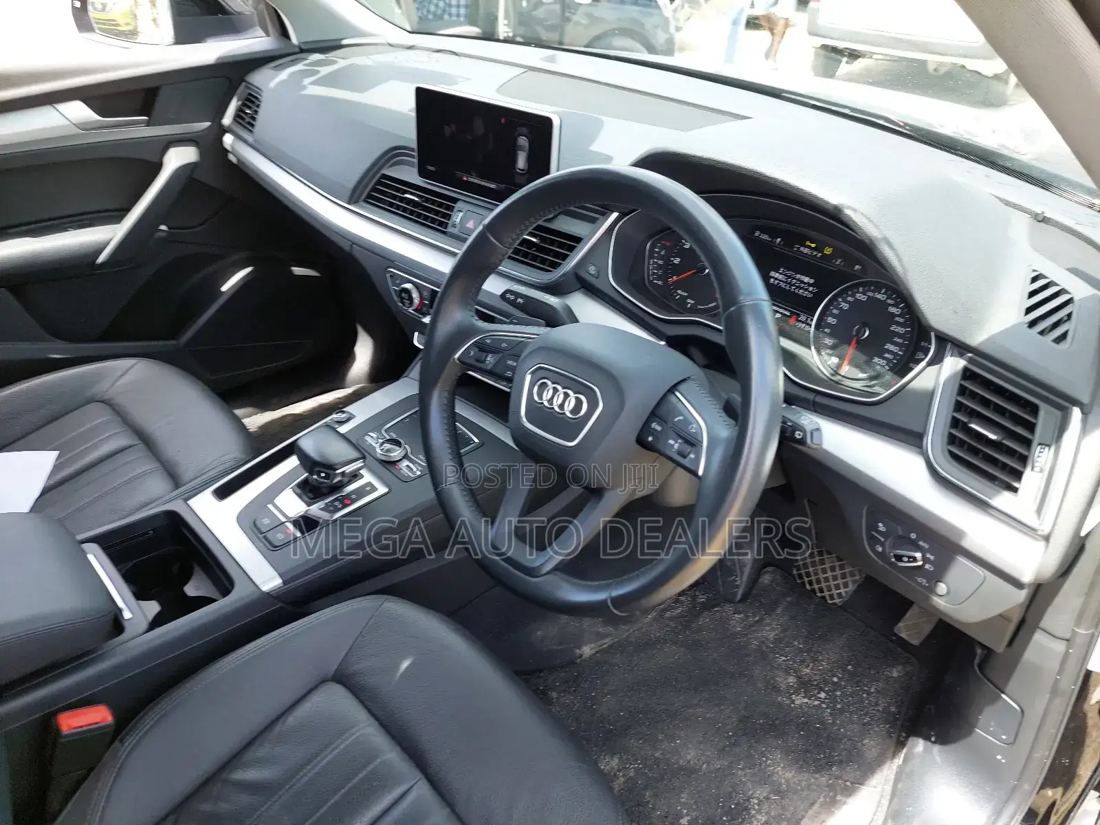 Audi Q5 2018 Matt Black