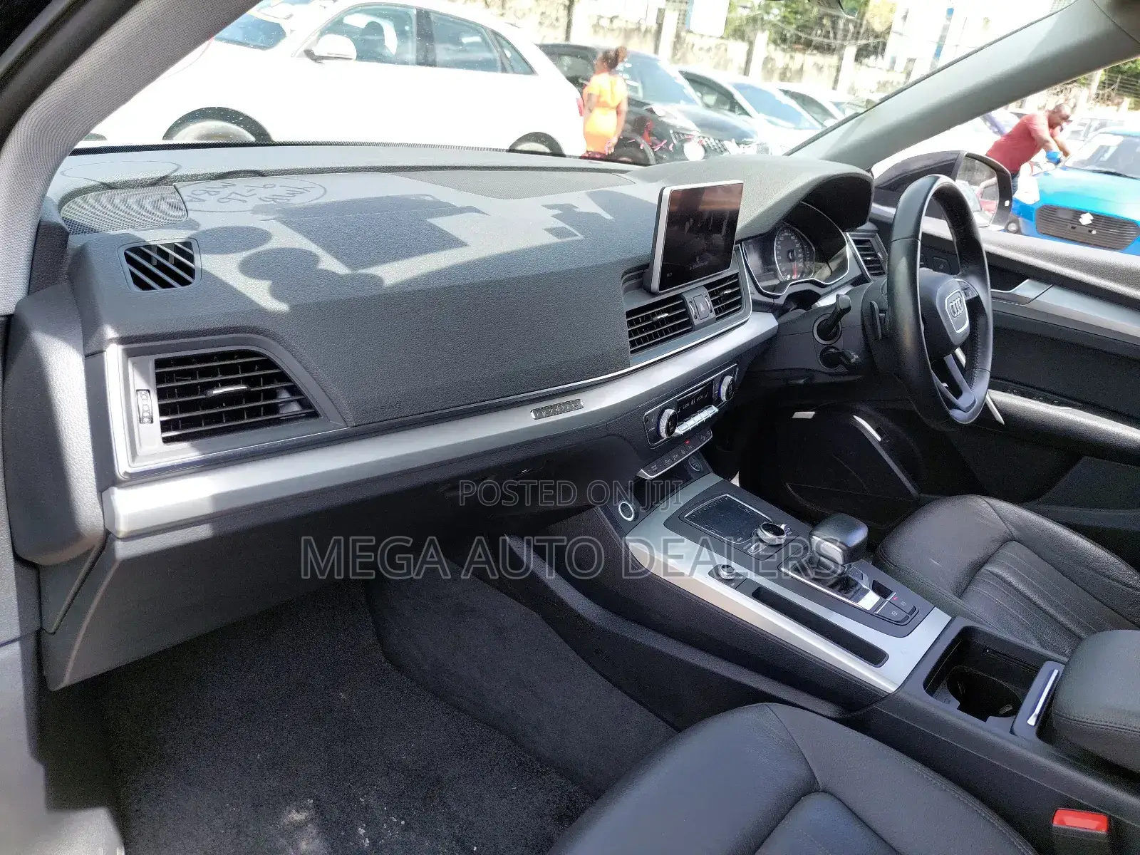 Audi Q5 2018 Matt Black