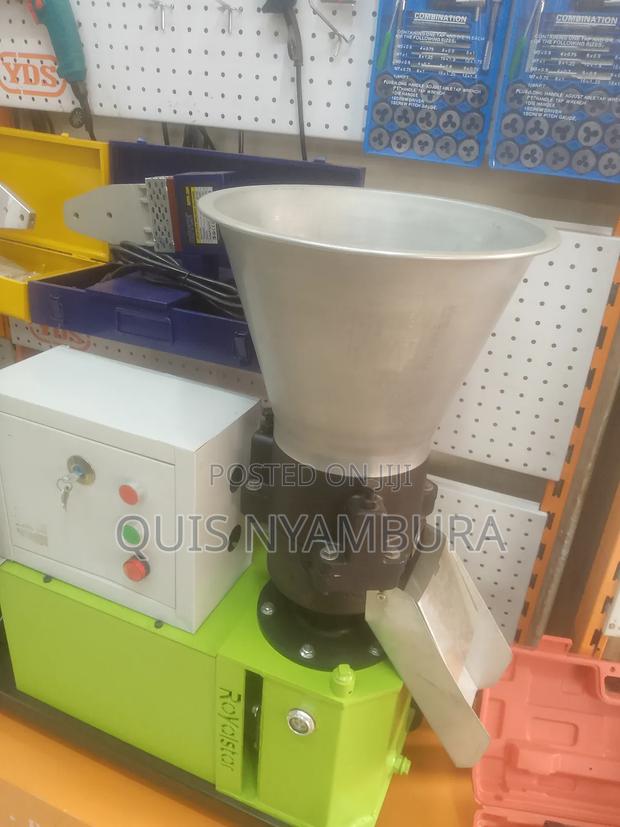 Peanut Butter Machine, Single Phase 2hp Motor - main view