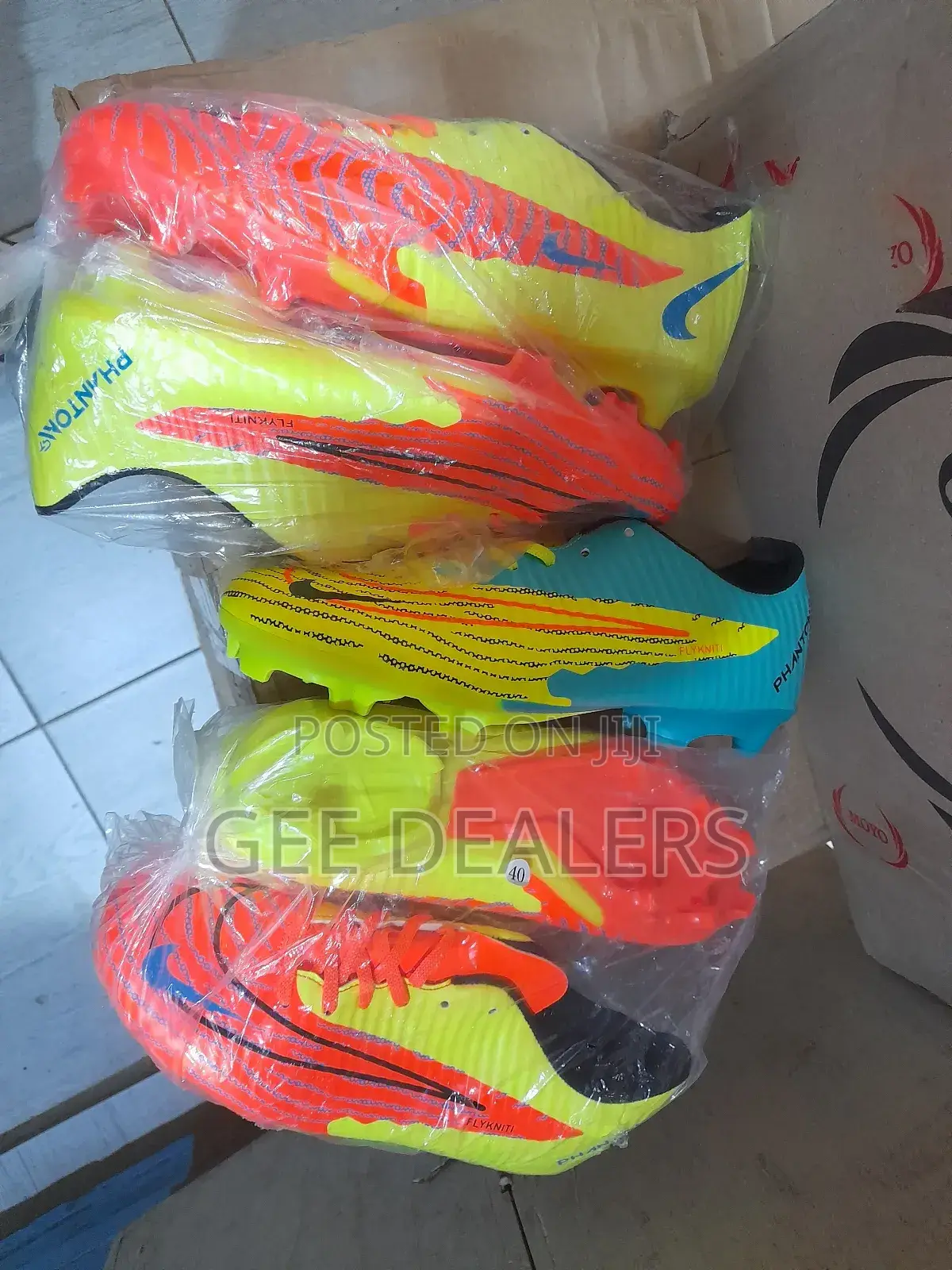 Kids Soccer Boots/Kids Football Boots Size 36-41