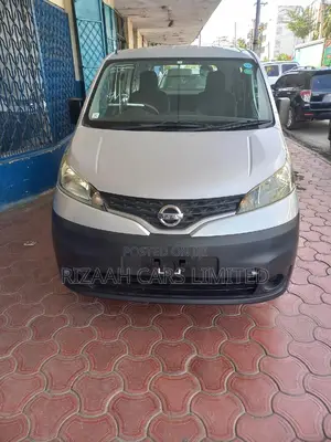 Nissan NV200 SV 2017 Silver