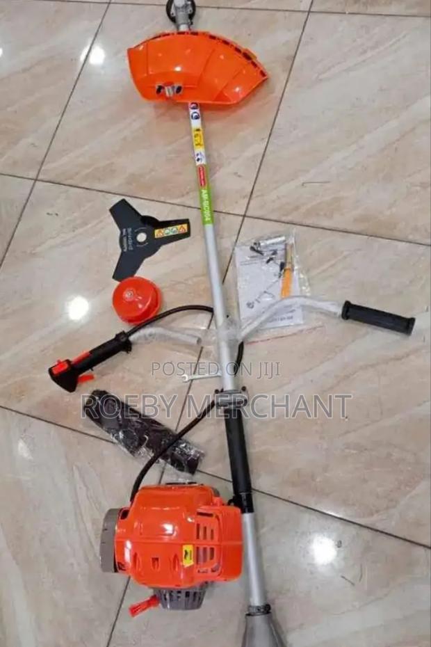 Authentic Dera Brush Cutter 4 Stroke - main view