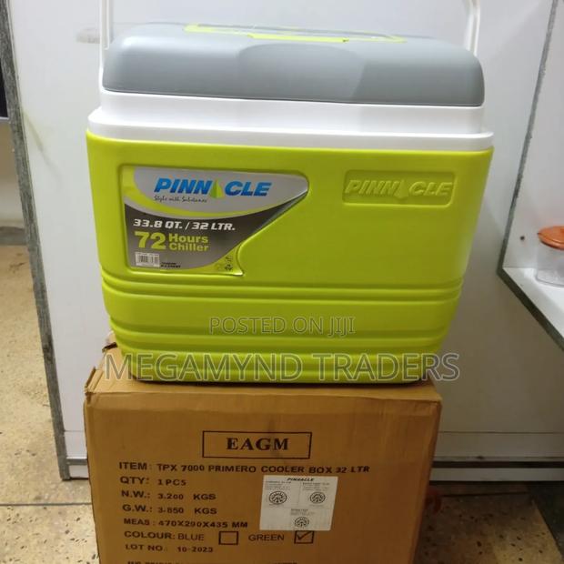 32 LTR Pinnacle Cooler Box / Ice Box - thumbnail 2