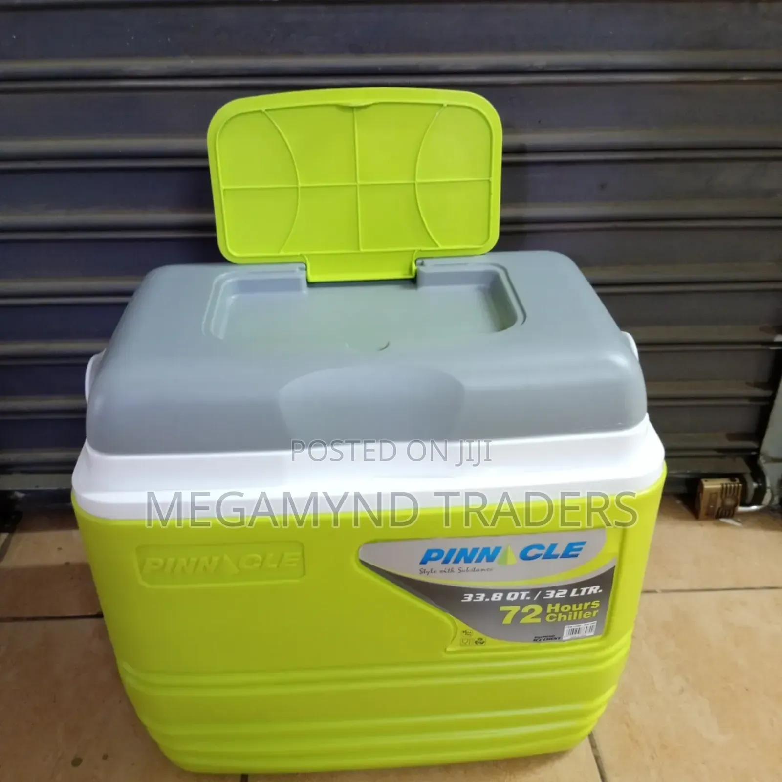 32 LTR Pinnacle Cooler Box / Ice Box