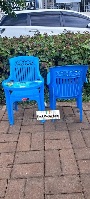 Kids Feeding Plastic Chair - thumbnail 2