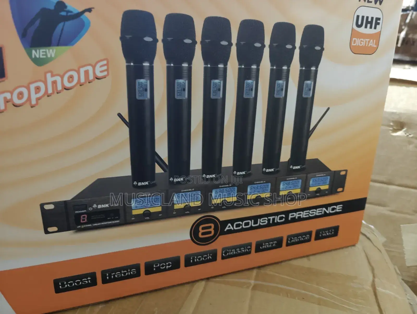 BNK Six in One X 85 Wireless Microphone