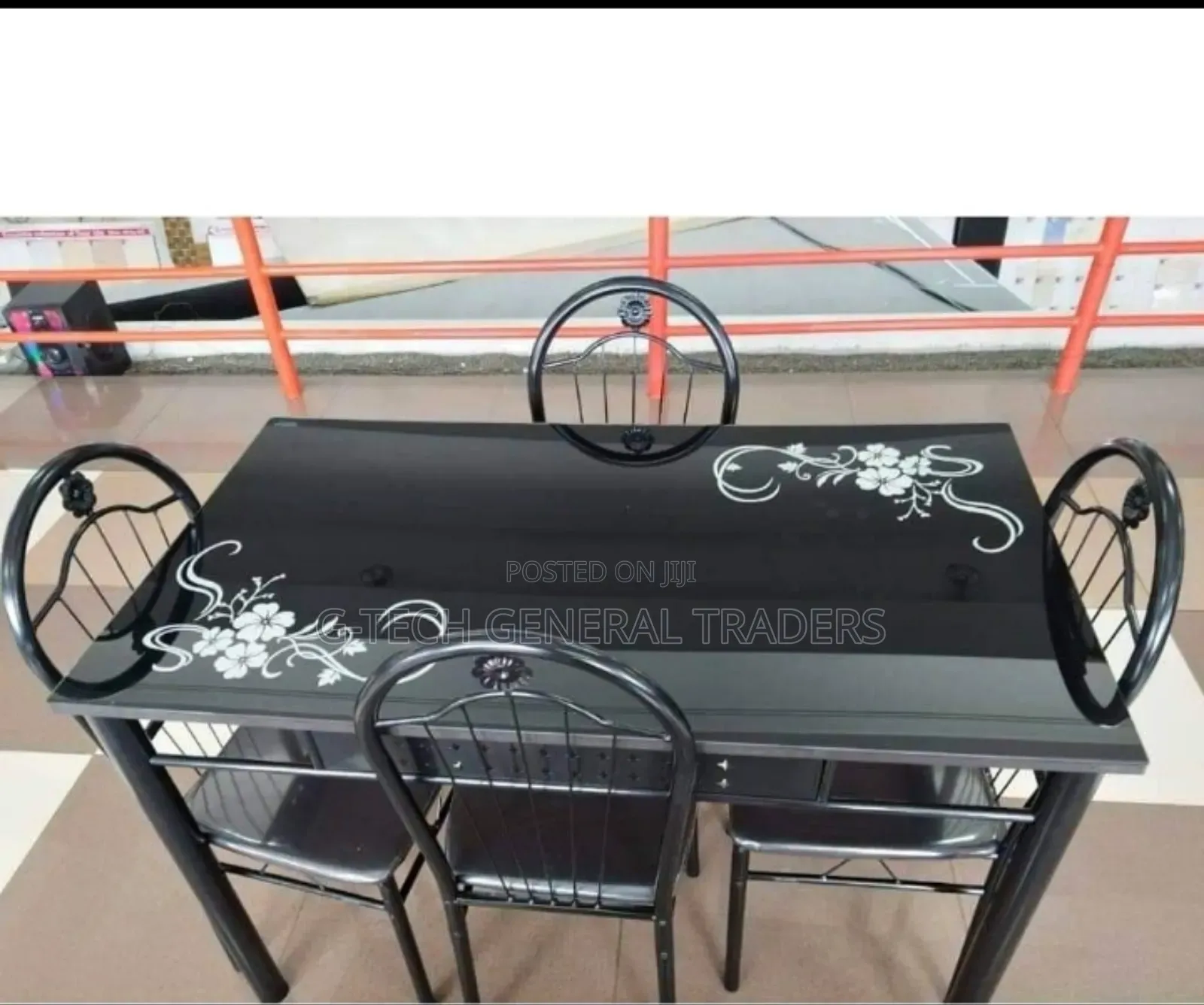 Dining Set! Luxurious 4-Seater Dining Table With Seats