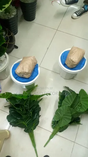 Plants Artificial, Plastic Vase With Decorative Stones