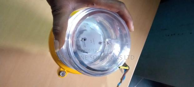 Aviation Obstruction Light Ac Powered 240v - thumbnail 4