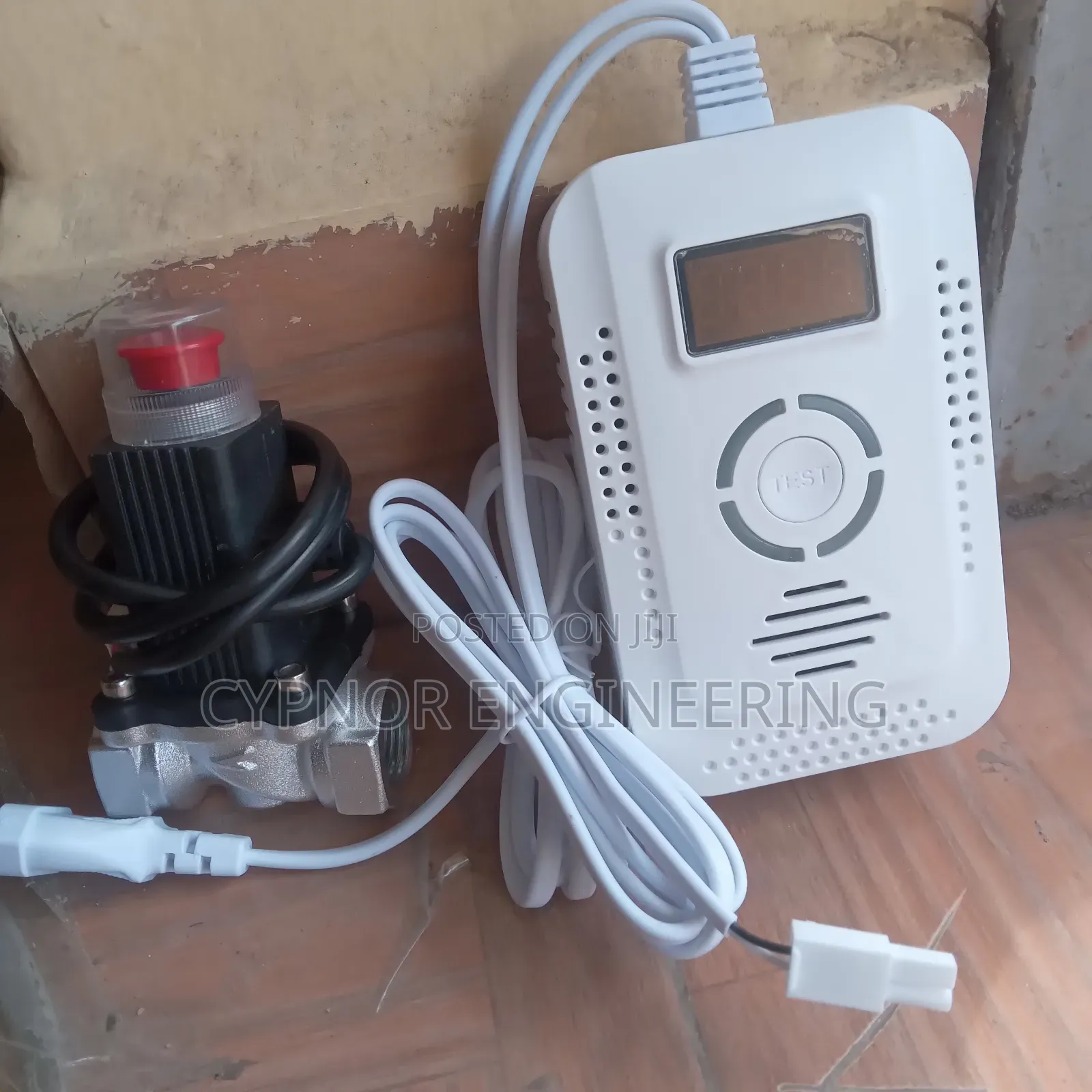 Gas Leak Detector for School Labs