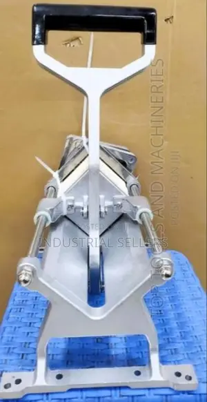 Widely Used 3 in 1 Chips Cutter