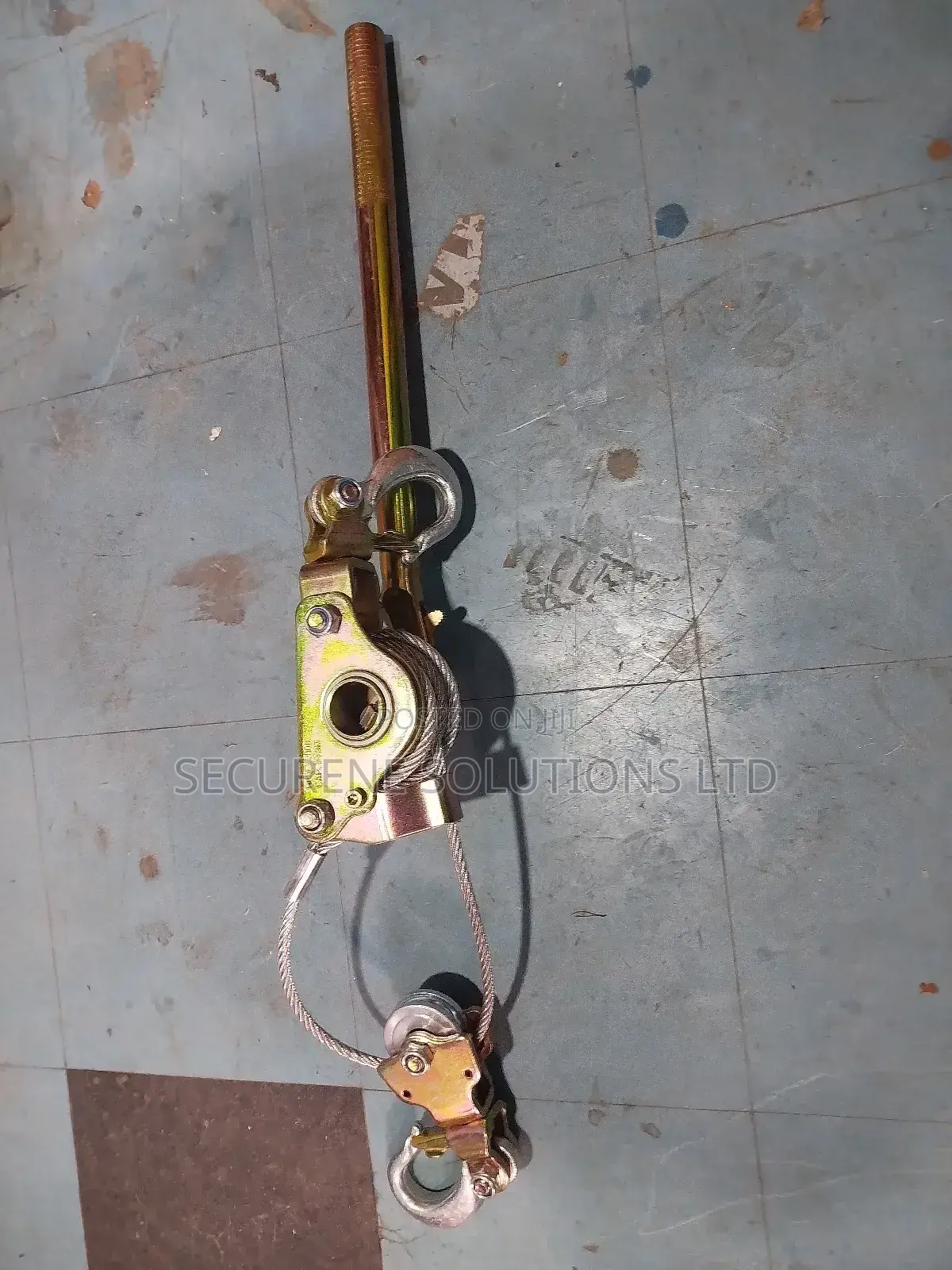 Ratchet Wire Rope Hand Power Puller Wire Tensioning Tool 2tn