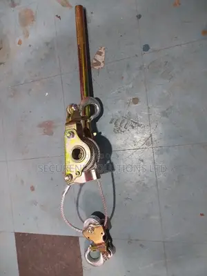 Ratchet Wire Rope Hand Power Puller Wire Tensioning Tool 2tn