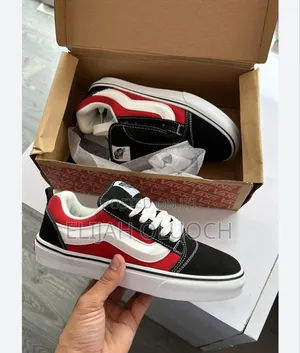 Knu Vans Off the Wall