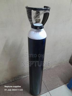 Oxygen Cylinder 1.36m3/Oxygen - thumbnail 2