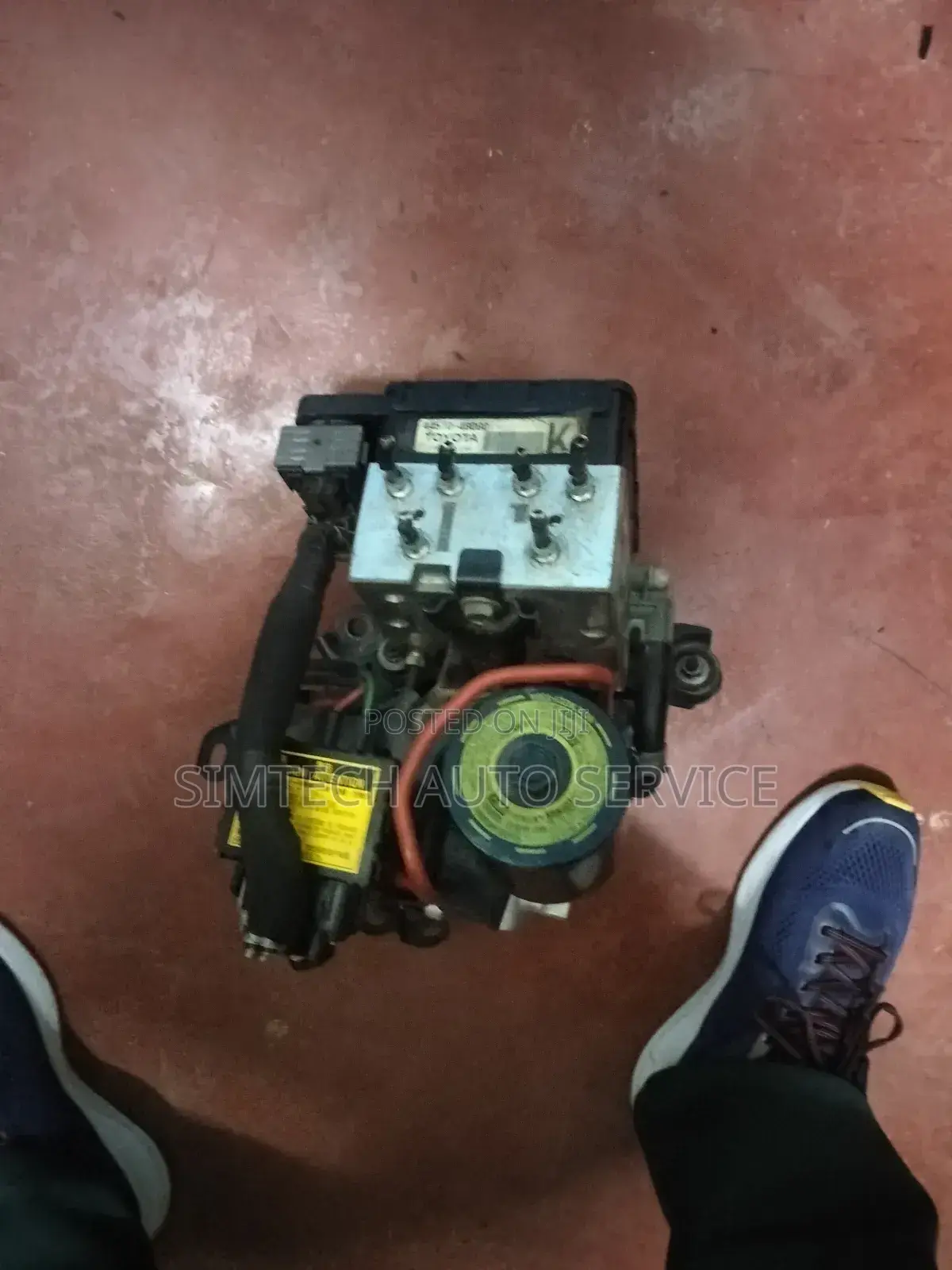 Lexus RX 450h Brake Actuator Letter K