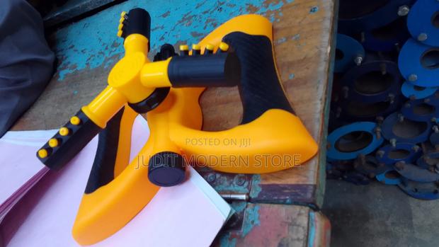 3arm Garden Sprinkler