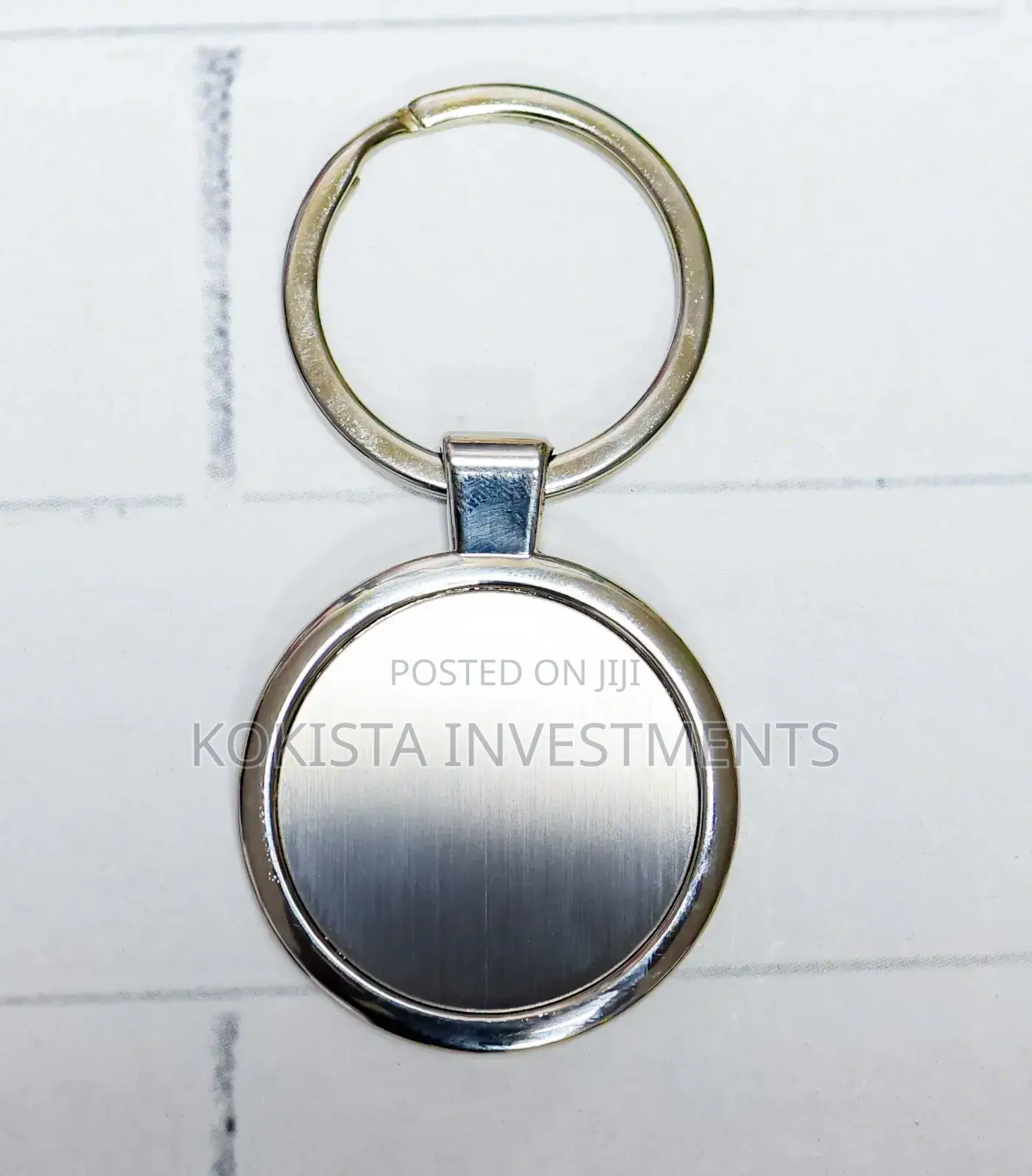 Round Shaped Metallic Key Holders