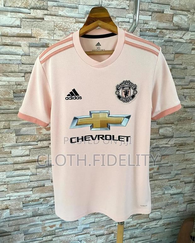 Manchester United Retro Jersey