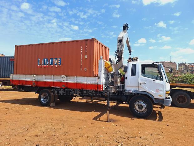 20fts Containers and Delivery Services Offered. - main view