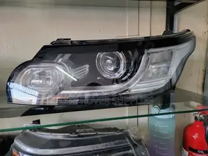 Range Rover Sport L494 Headlights