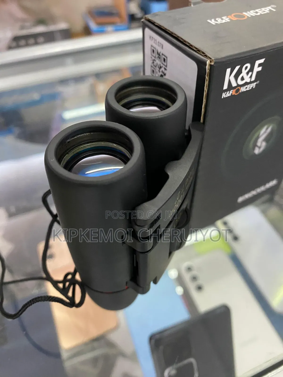 K F 30×60 Binoculars