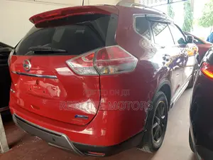 Nissan X-Trail 2.0 Hybrid FWD 2017 Red