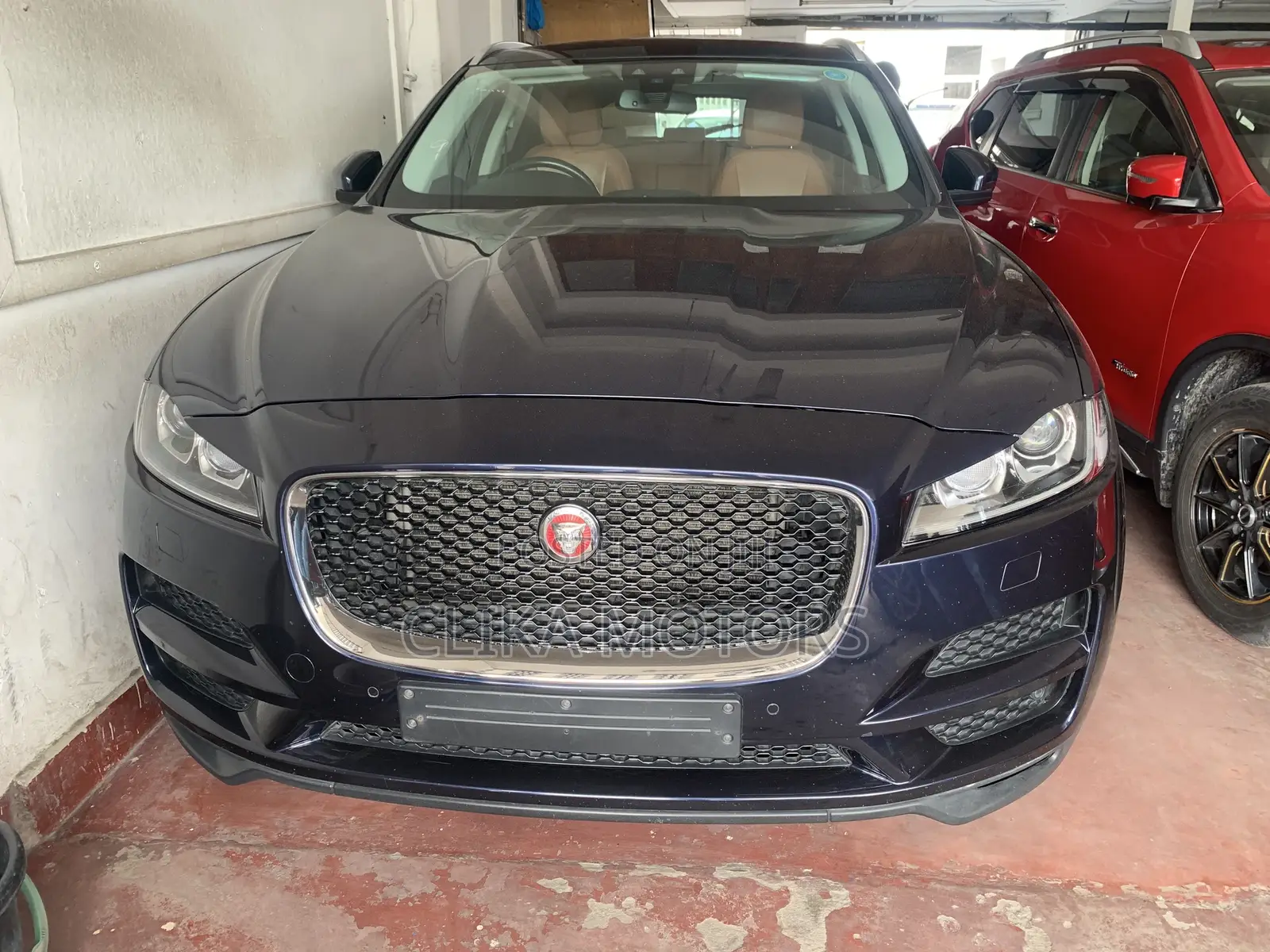 Jaguar F-Pace 20d 2017 Blue