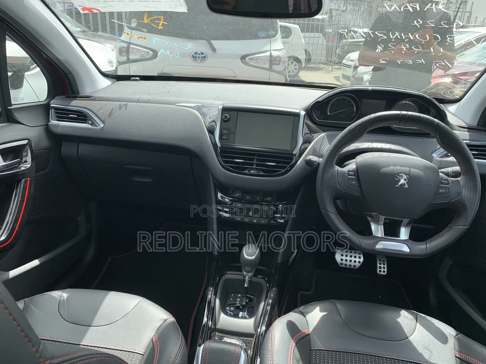 Peugeot 2008 1.2 PureTech (130 Hp) 2017 Red