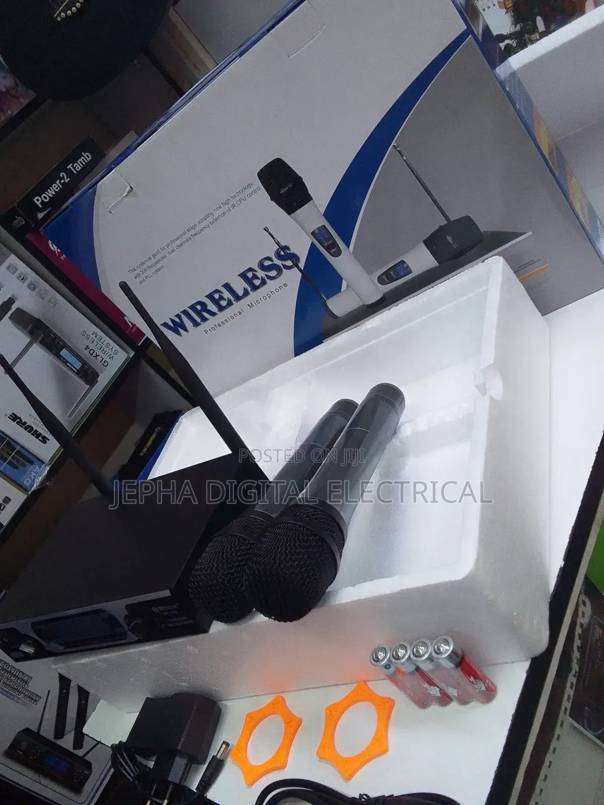 Classic Wireless Microphone
