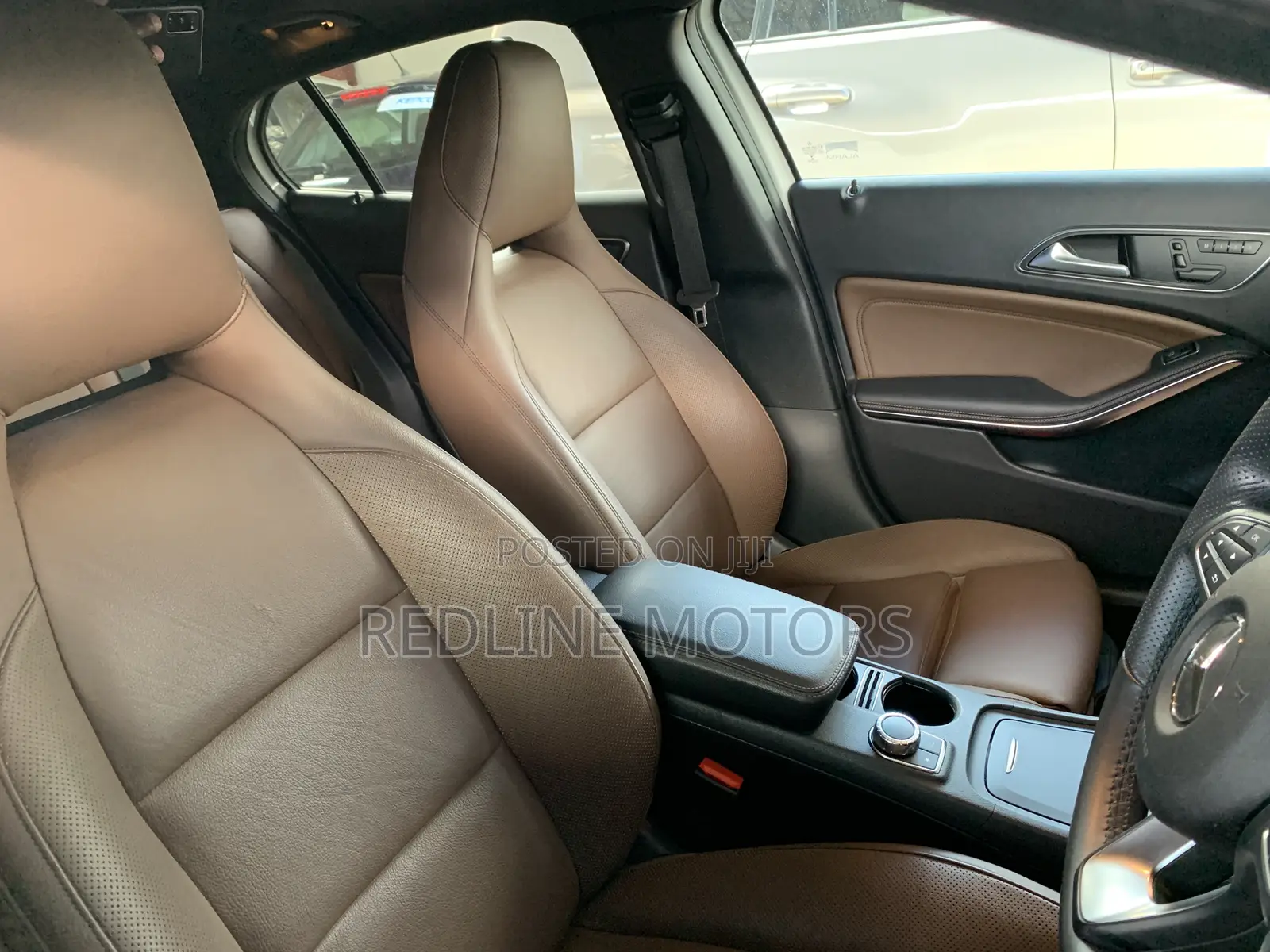 Mercedes-Benz GLA 250 2017 Pearl