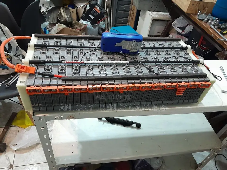 Fielder Hybrid, Axio Hybrid/Axela Hybrid/Hybrid Solutions Ba