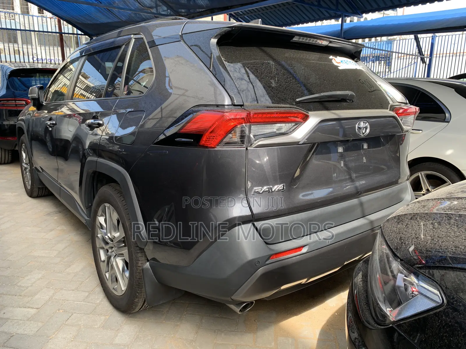 Toyota RAV4 2018 Gray