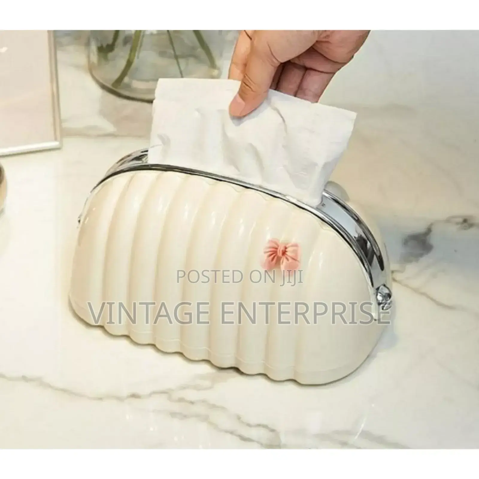 Plastic Tissue Paper Storage Box ( High End ) .• √