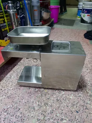 Electric Oil Press