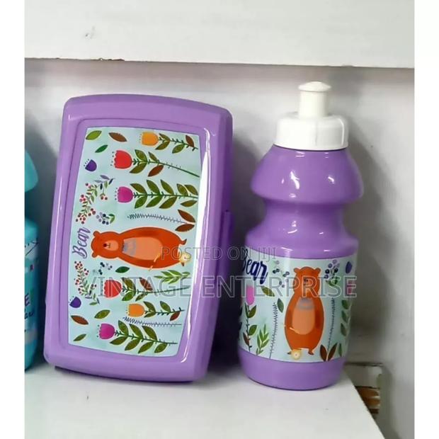 Themed Unpartitioned Kids Snack Box / Lunchbox