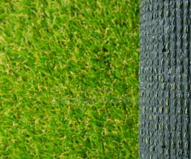 Stylish Artificial Grass Carpet - main view