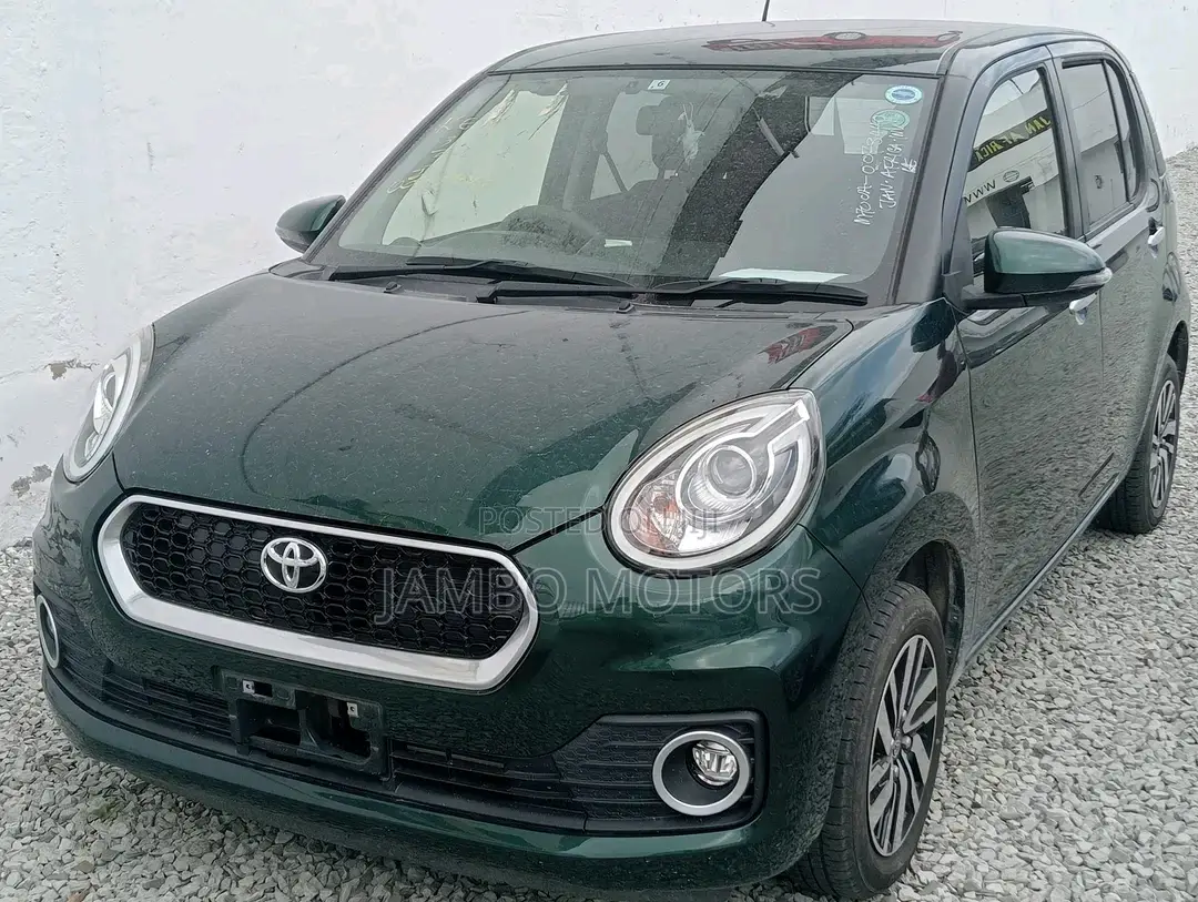 Toyota Passo 1.0 FWD 2017 Green