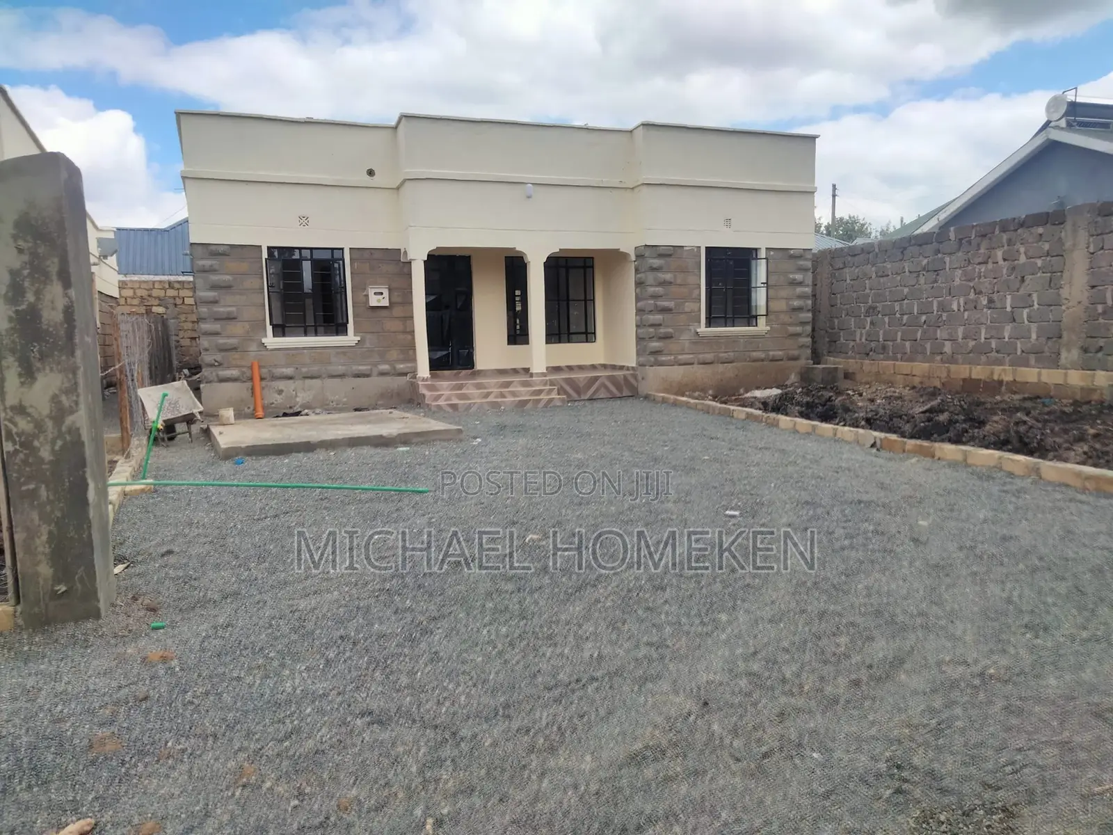 4bdrm Bungalow in Nkoroi for sale