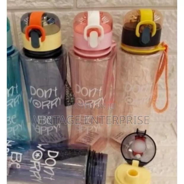 Don't Worry , Be Happy Water Drinking Bottles (600ml)🫧💦.