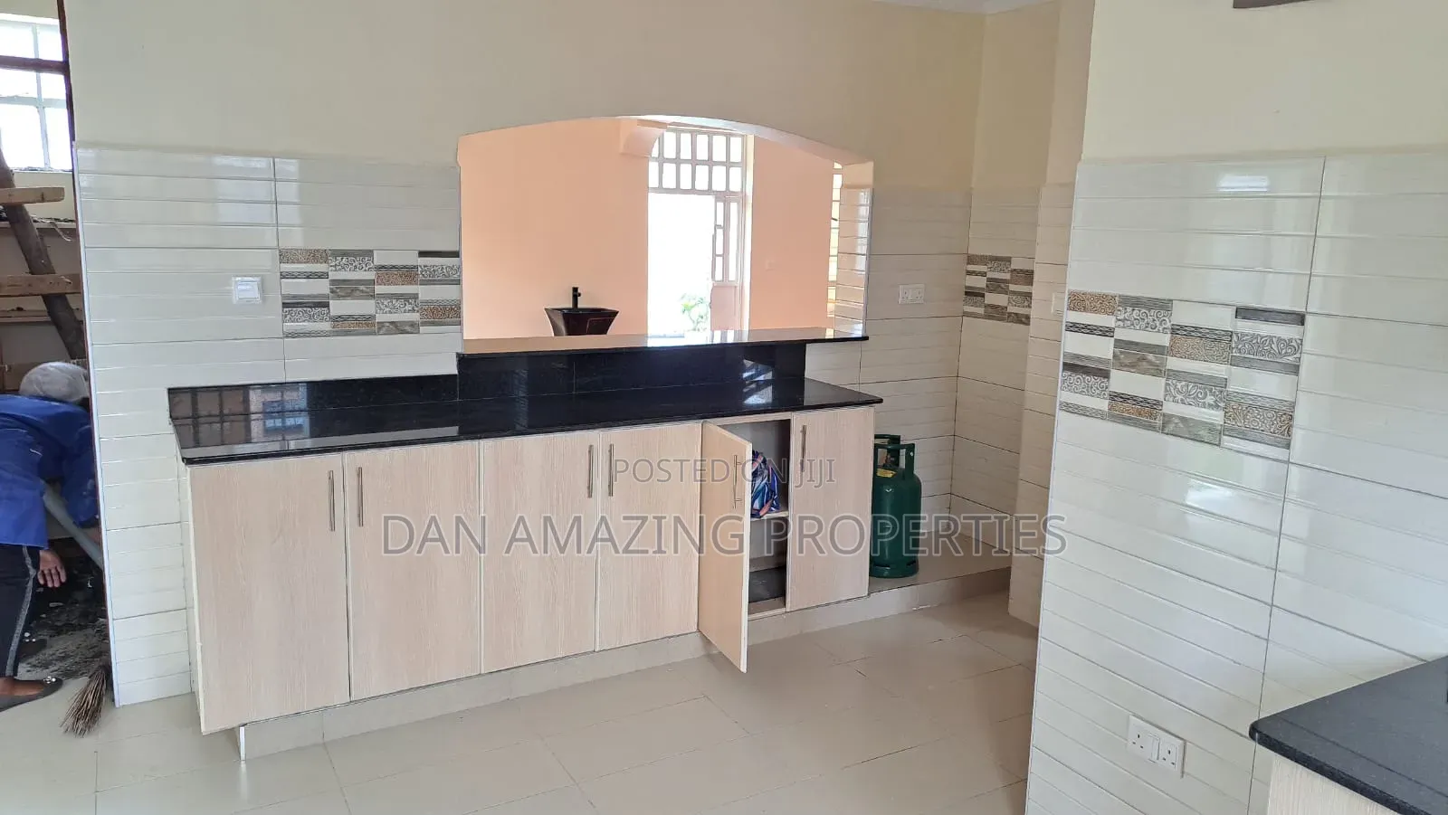 4bdrm Maisonette in Ngong CBD for sale