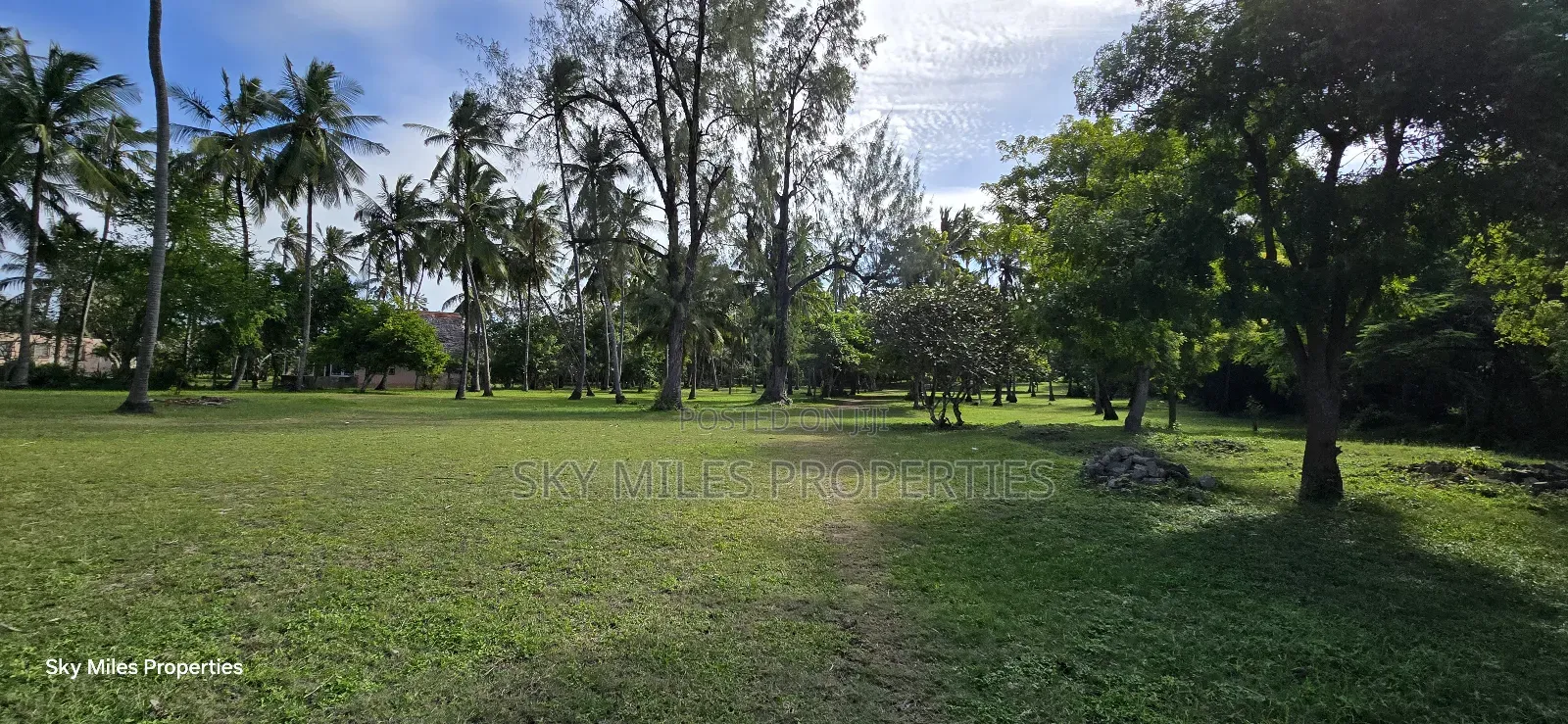 Kikambala,4 Acres Beach Plot on Sale