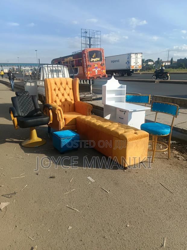 Makeup Chair, Pedicure Seat and Stool, Ottoman ,Manicure Set - thumbnail 3